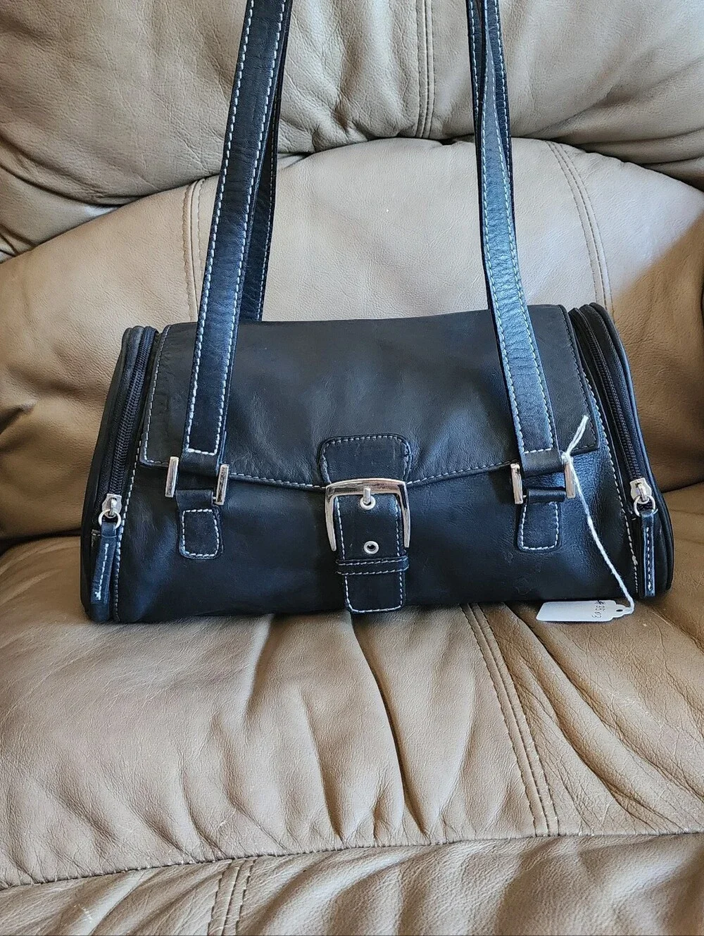 Sold - Picture 3 of 4